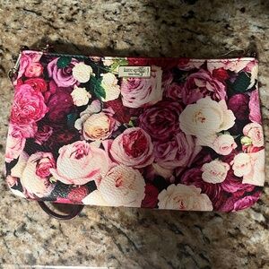 kate spade wristlet